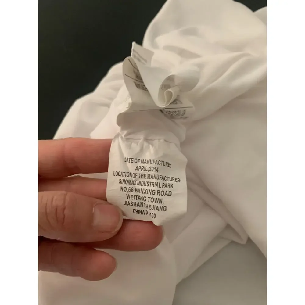 Twin White Comforter and Mattress Protector Box Spring Cover  Preowned